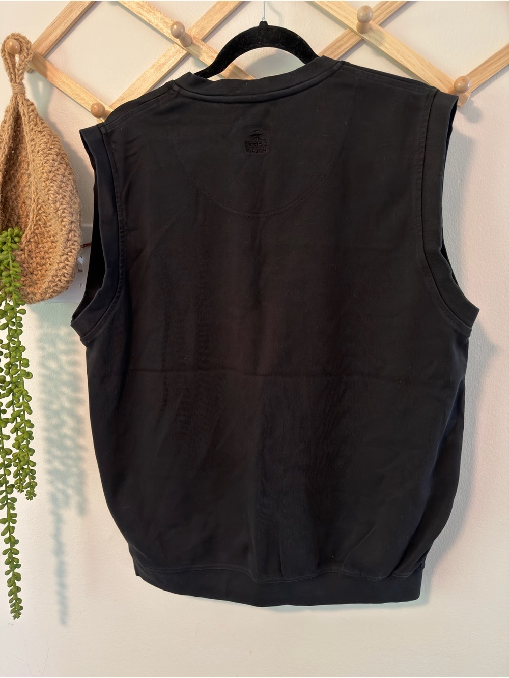 Pebble Beach V-Neck Golf Vest Large Black - Picture 4 of 5